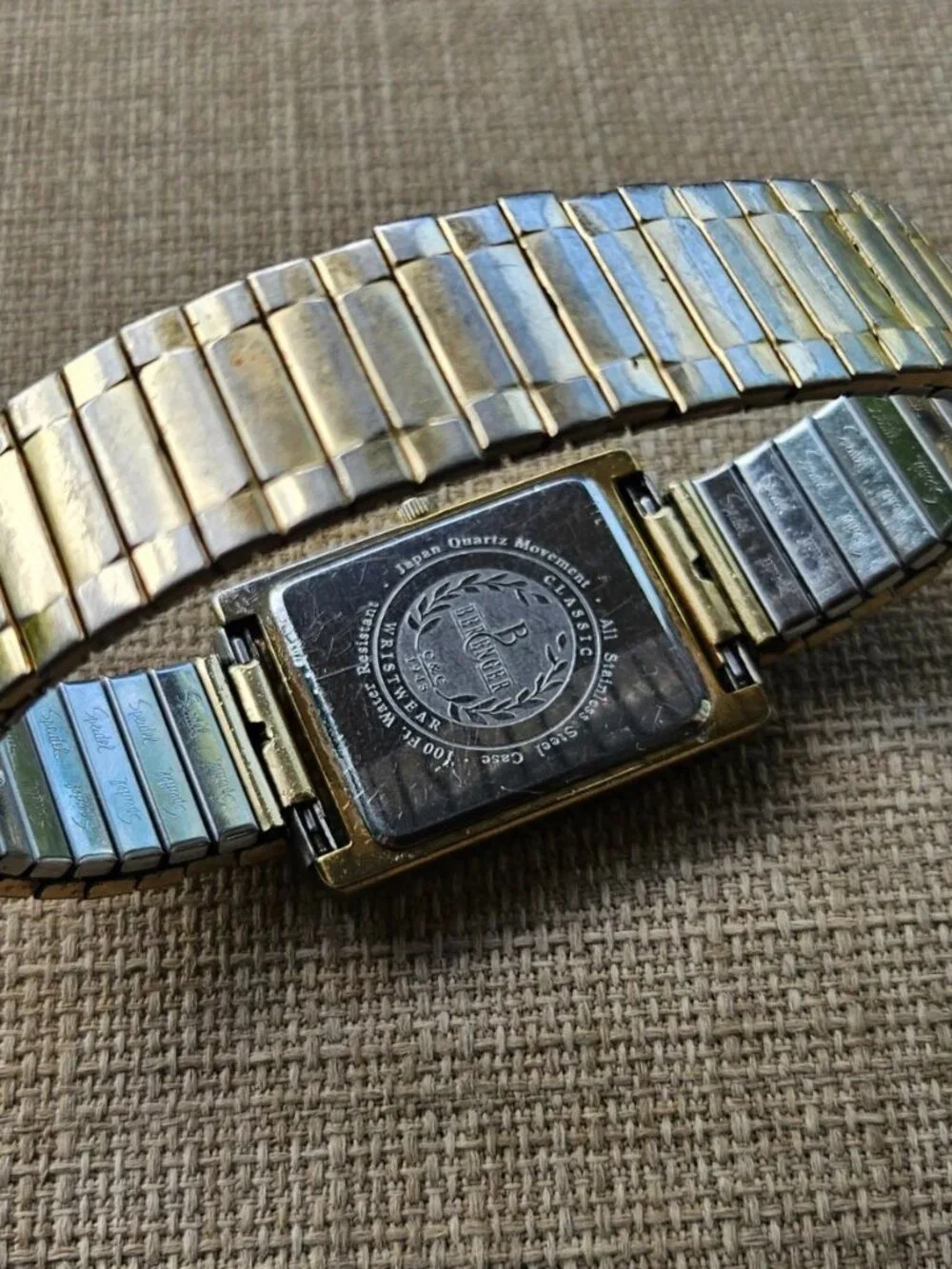 Vintage Berenger Men Wristwatch Gold Tone Metal Band Analog Quartz Wrist Watch